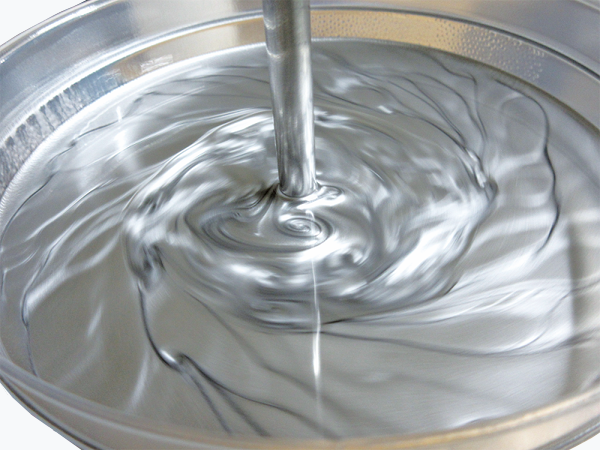 High gloss aluminum metallic paint for spray decoration